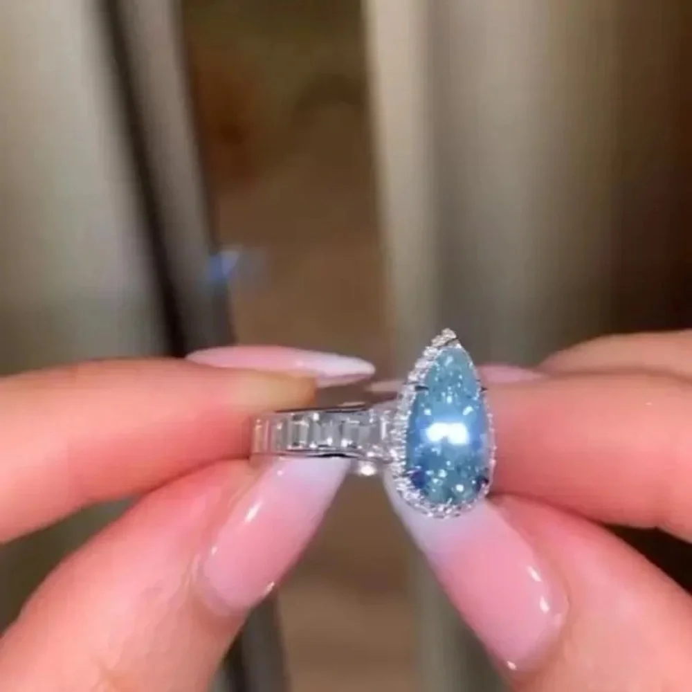 New 925 Silver Beautiful Pear Cut Sapphire Ring
